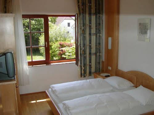 Gasthof Boehm Persenbeug Luaran gambar